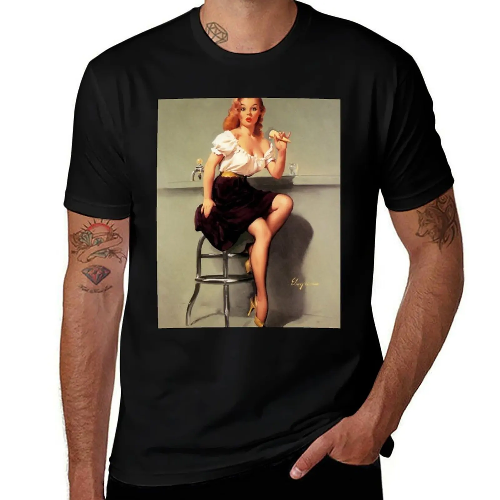 Vintage Gil Elvgren Pin Up Girl T-Shirt Simple Casual Short Sleeve Cotton T-Shirt