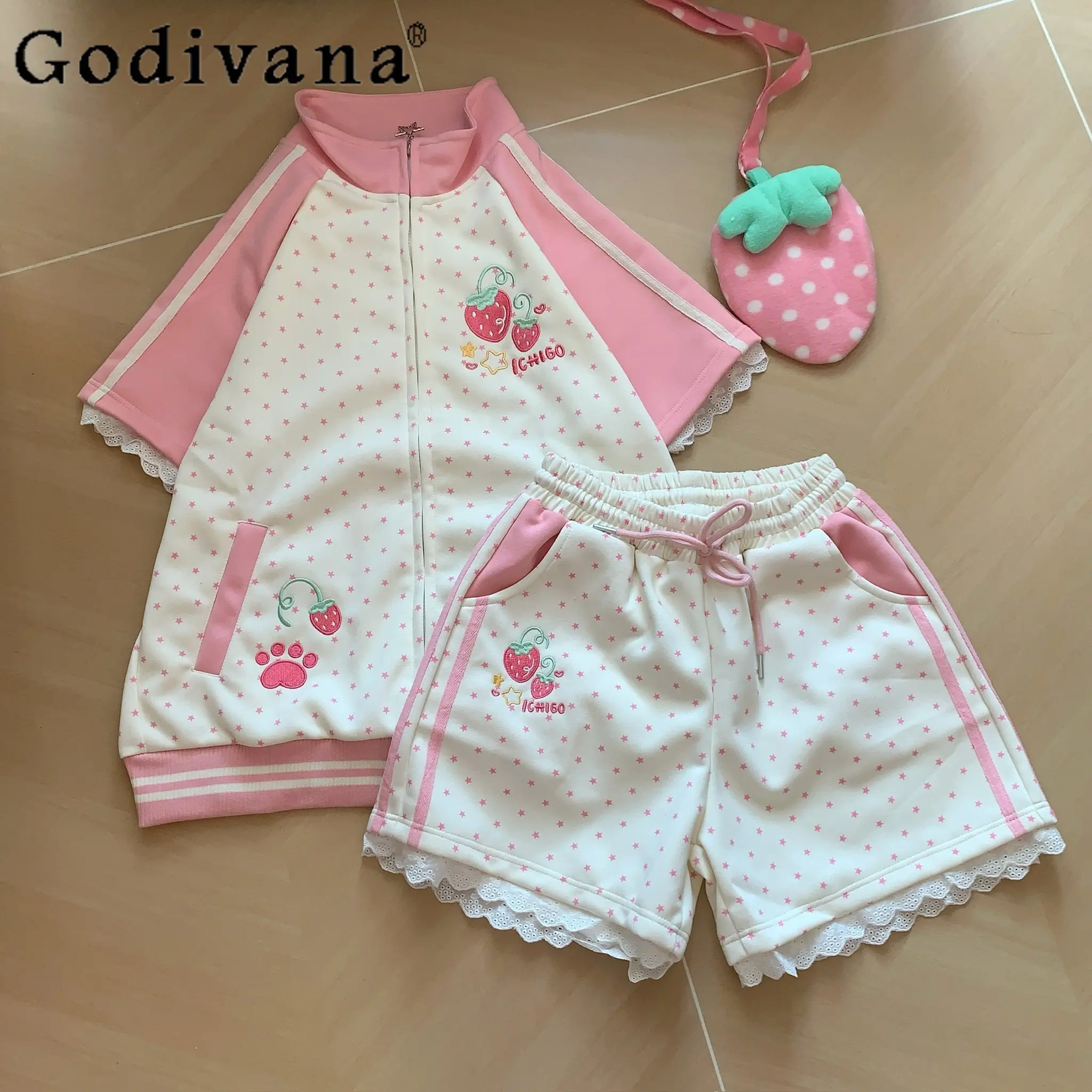 

Original Sweet Girls 2-piece Set Spring Summer New Kawaii Daughter Clothes Strawberry Embroidered Polka Dot Top Shorts Outfit