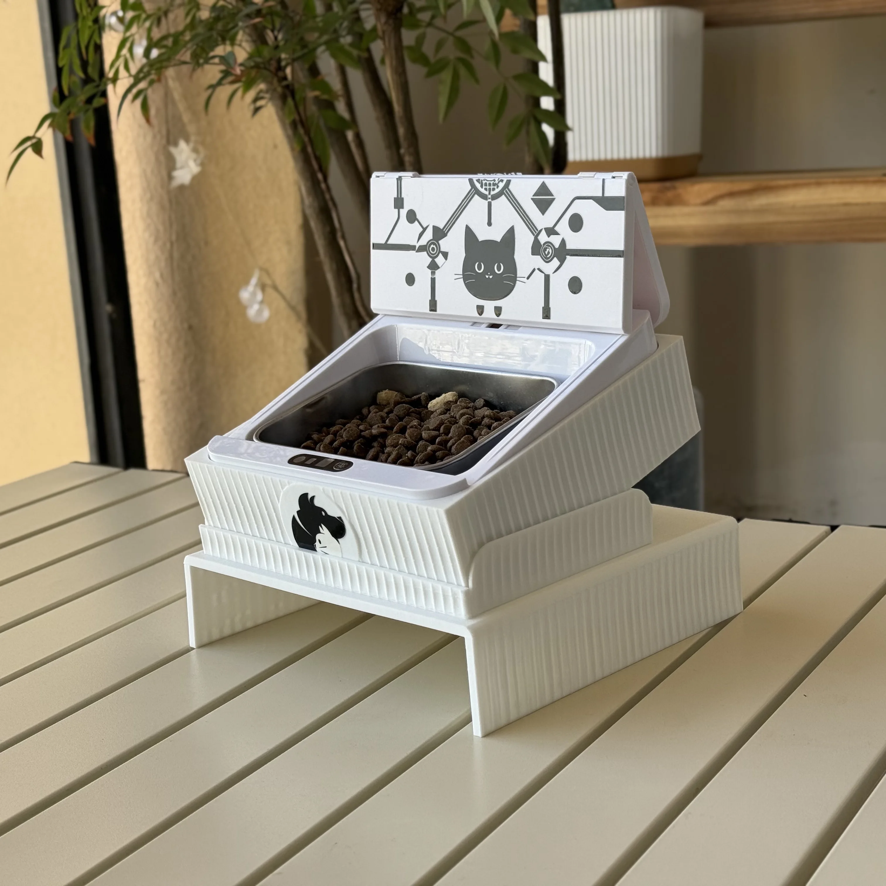 Automatic Cat And Dog Feeder With Dual-Sensing Technology (RFID/Infrared) And Customizable Design