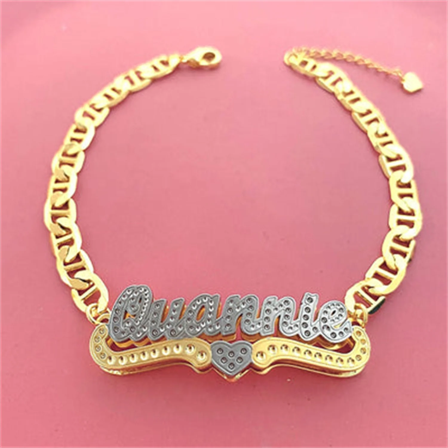 

DHQH Personalized Heart Customized Two tone Name Bracelet Stainless Steel 3D Name Plate Gold Chain Name Bracelet Women's Style