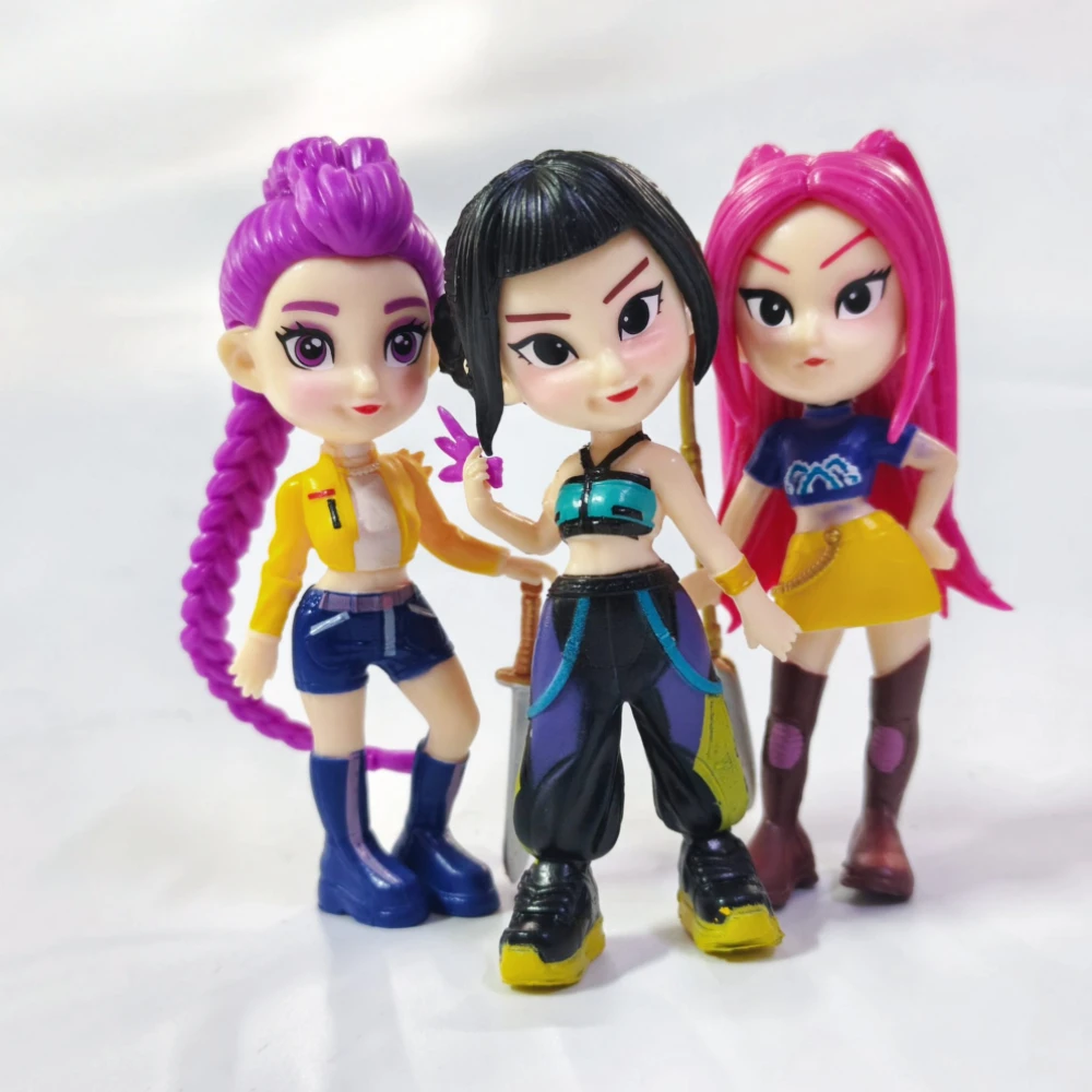 Kpop Girl Group Rumi Mira Zoey Anime Style Polyvinyl Figurines Desktop Trinkets Christmas New Year Gifts for Kids & Kpop Fans