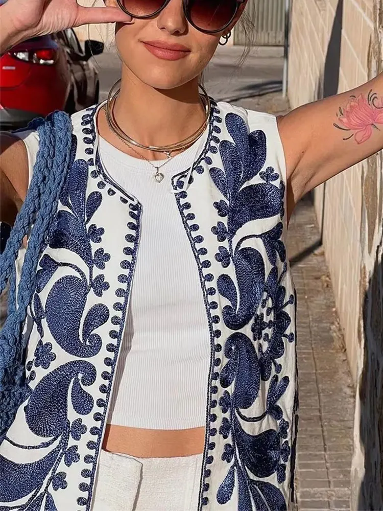 HH Women Floral Embroidered Vest Top Summer Casual Vintage Y2k Cardigan Waistcoat Woman Chic Loose Outerwear Vsets