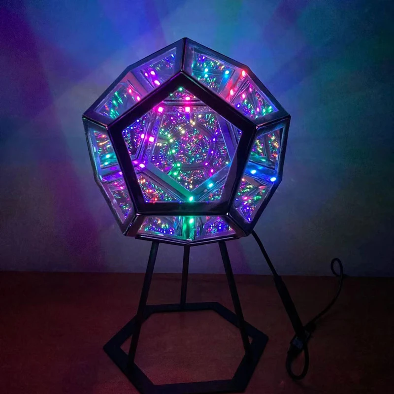 Lámpara de cielo estrellado creativa y fresca, lámpara de noche pequeña Dodecahedral, lámpara de arte de Color para el hogar, lámpara de ambiente de luz de cubo