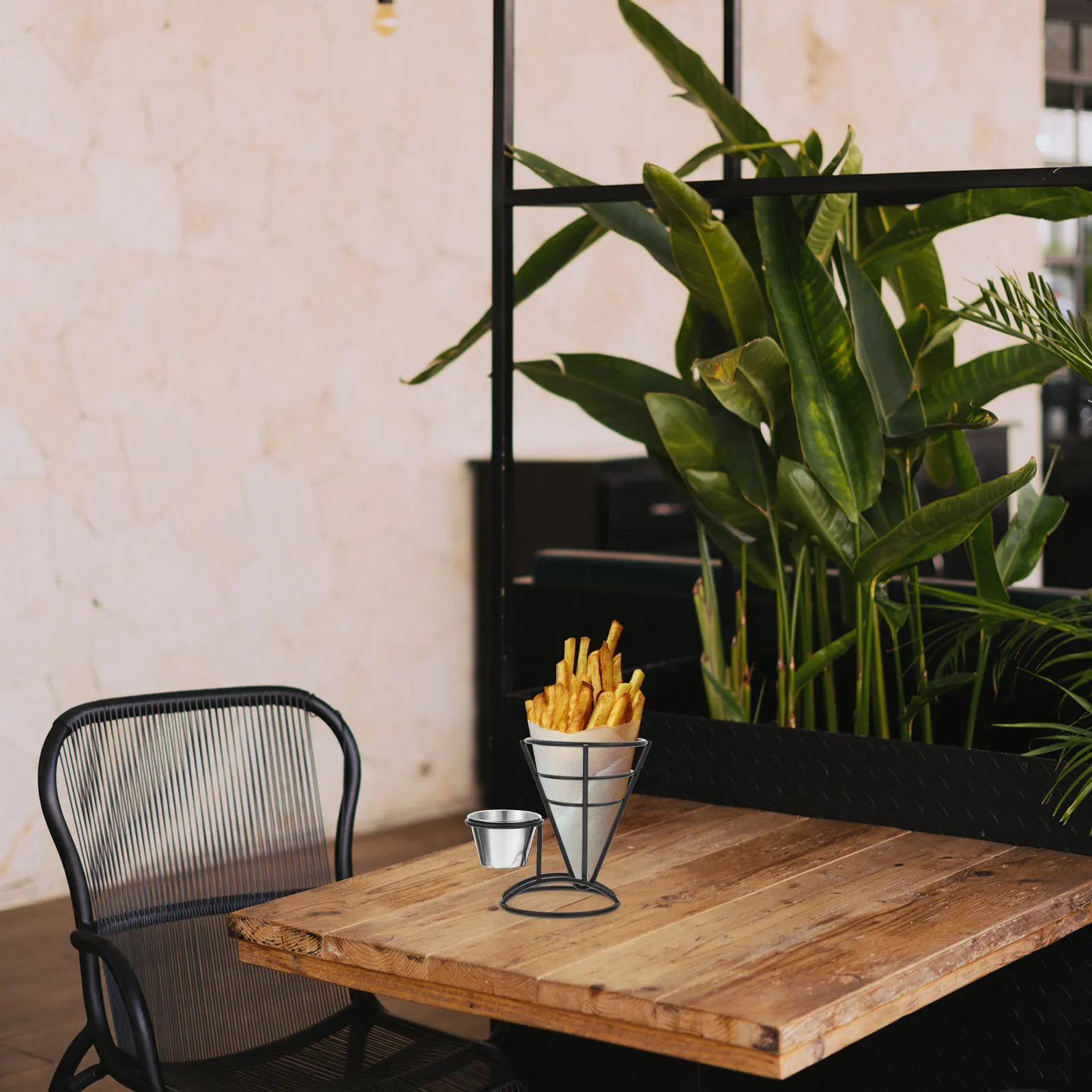 

Stable Iron Frying Food Basket French Fries Holder Snacks Container For Home Restaurant Use Hollow-Out Kitchen Food Storage