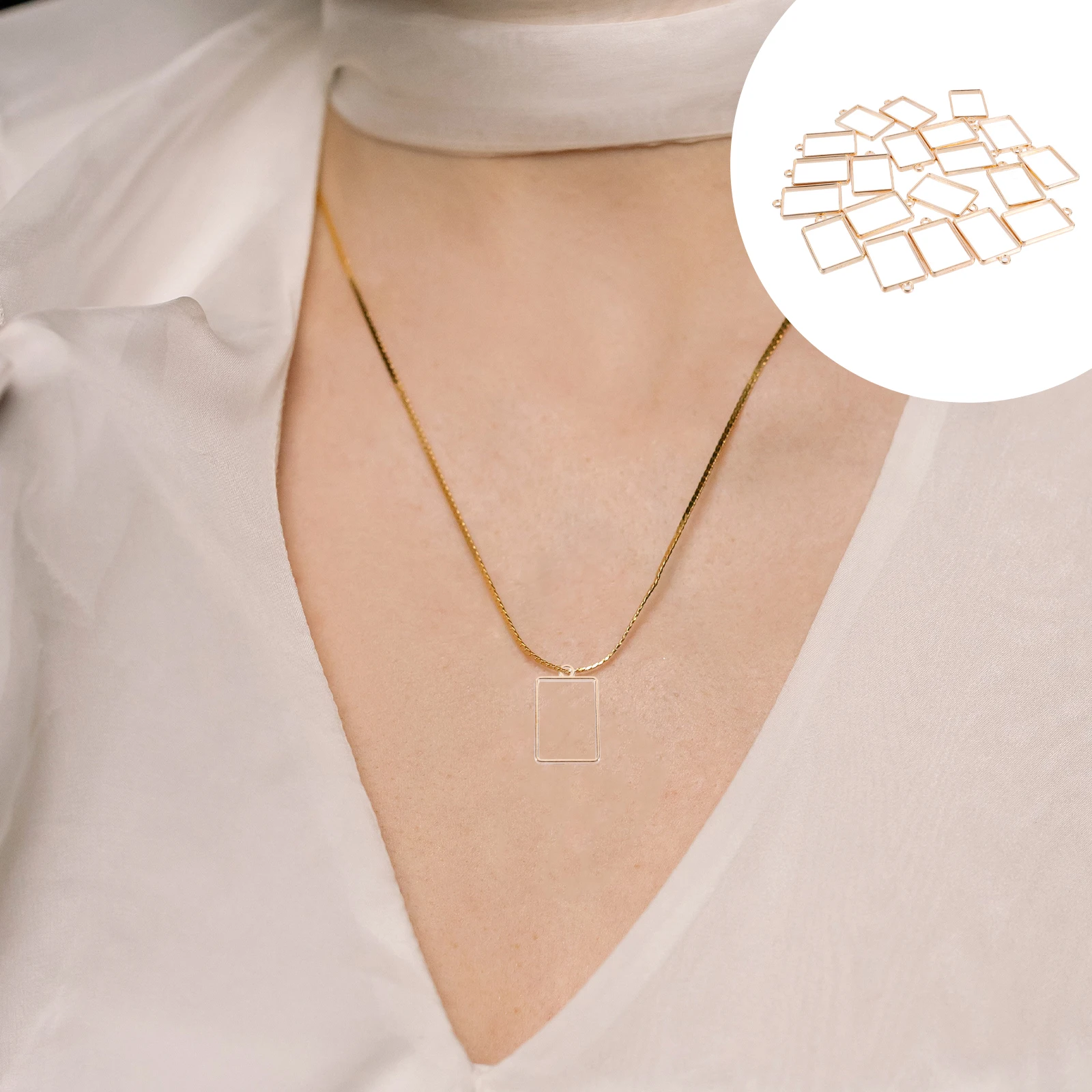 

20 Pcs Handicraft Pendant Decorative DIY Retro Accessories Jewelry Alloy Pendants Handmade Vintage
