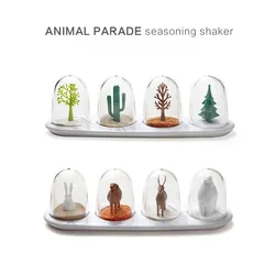 4pcs/set Creative Four Seasons Animal Plants Transparent Plastic Spice Jar Salt Pepper Shakers Kitchen Decoration Seasoning Box