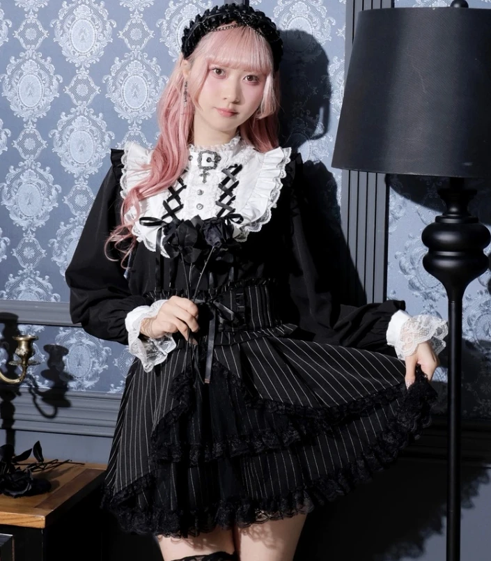 

Japanese New Autumn Gothic Lace Cross Stand Collar Long Sleeve Shirt Female Girls Lolita Blouse Shirts Casual Tops