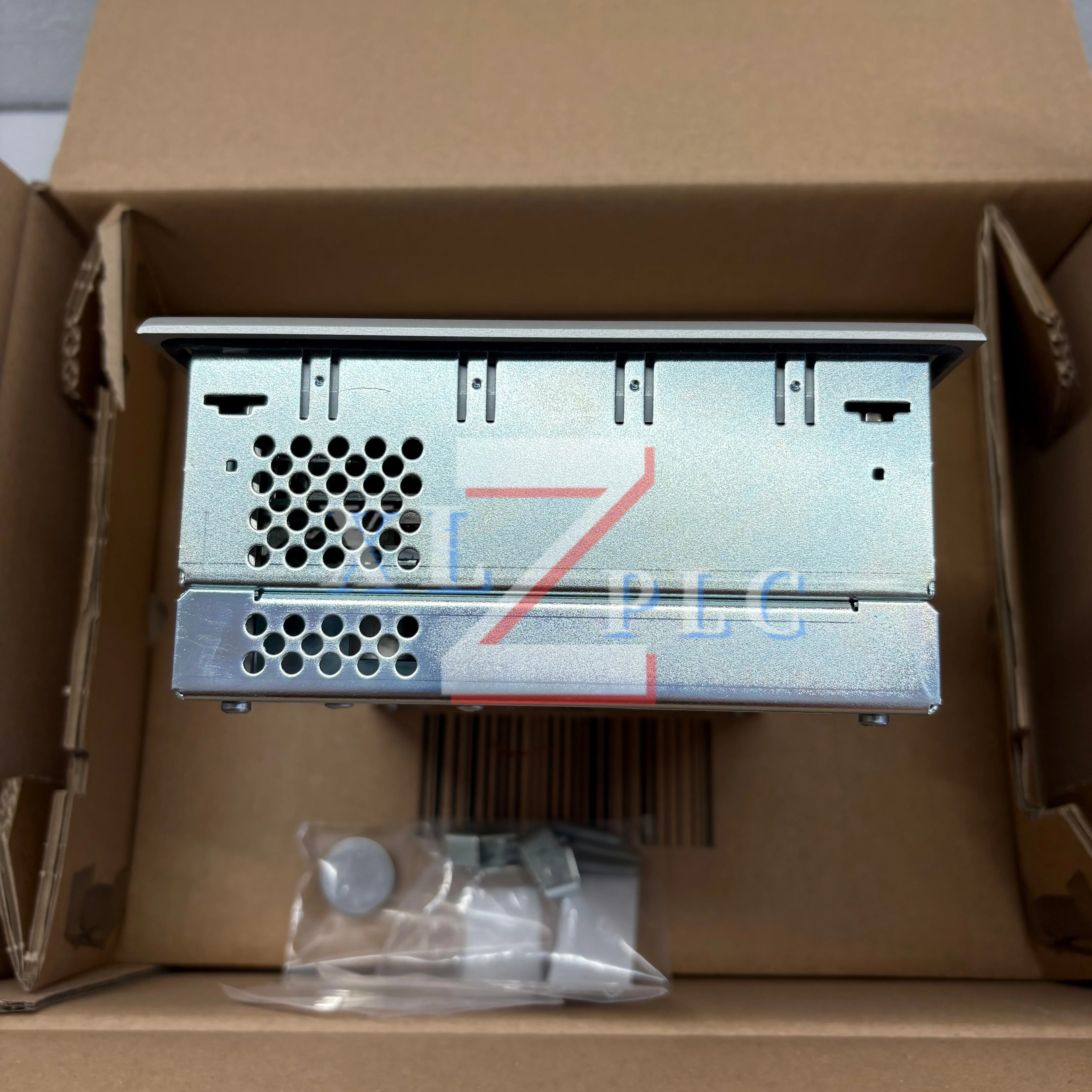 100%NEW  4PP220.0571-65 touch screen