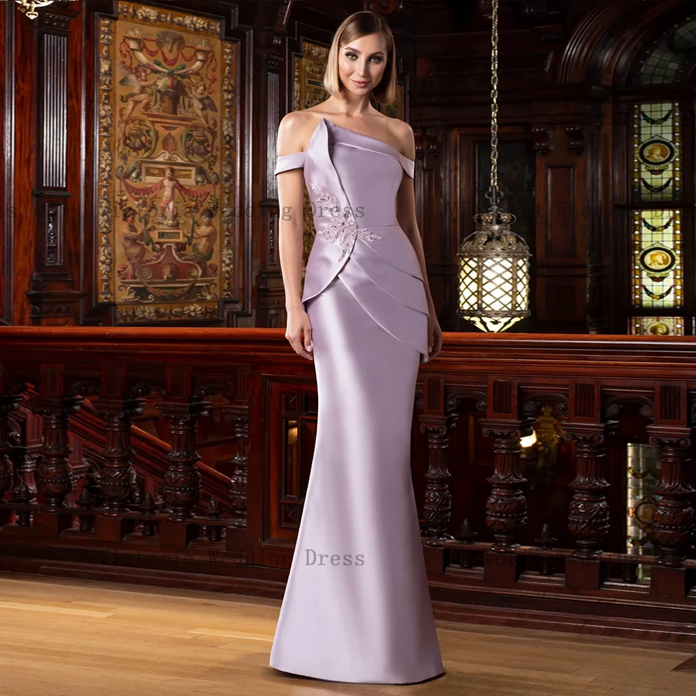 カスタマイズされたエレガントなラベンダーの花嫁の母のドレス オフショルダー サテン ウェディング パーティー ドレス アップリケ マーメイド フロアレングス