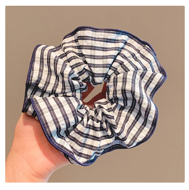 Modisches, blau gestreiftes Haarband für Damen, großes Haarband mit Spitzenbesatz, elastisches Haarband, Haaraccessoires im Preppy-Stil. – Detail 6