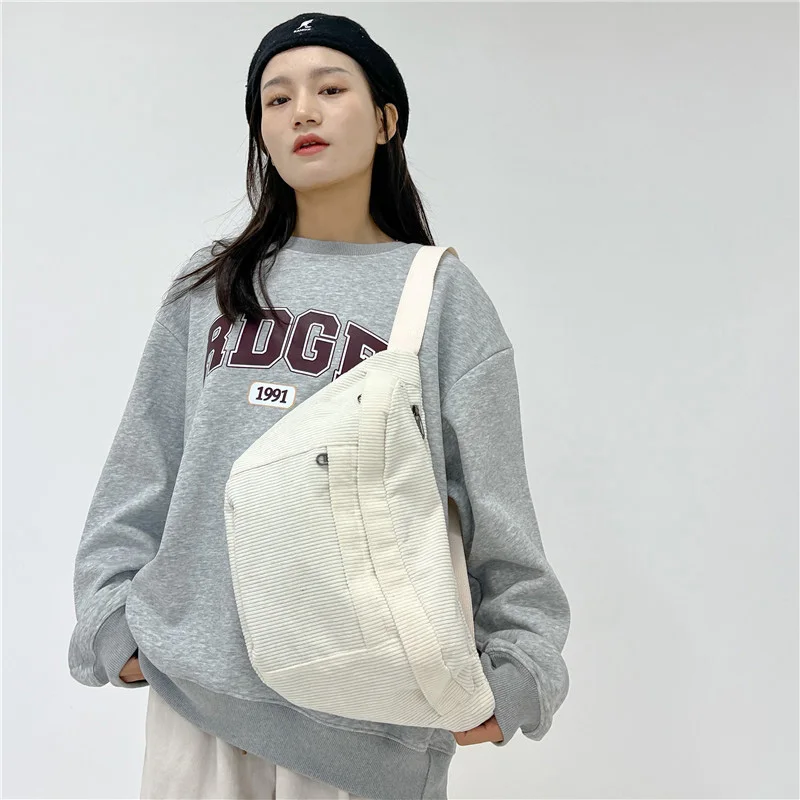 Large Capacity Women Crossbody Bags Casual Fanny Waist Pack Simple Travel Phone Purses Corduroy Waist Bag Banana Hip Belt Bag