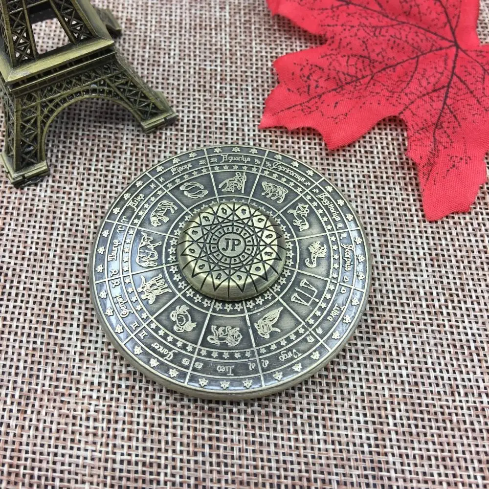 Boussole de destin Astrolabe Fidget Spinner rotatif lisse signes du zodiaque Fidget Spinner tdah réduction de la pression doigt en métal