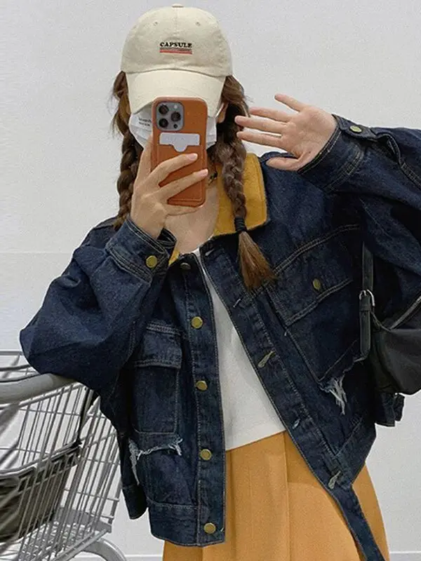 Vintage Korean Design Short Denim Jacket Women's Corduroy Collar Fashionable Retro Top Button Splice Decorated Loose Fit
