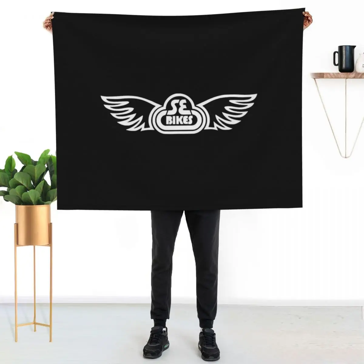 SE bikes white wing Throw Blanket Decorative Sofas Hair Bed covers decorative Sofa Throw Beautifuls Blankets