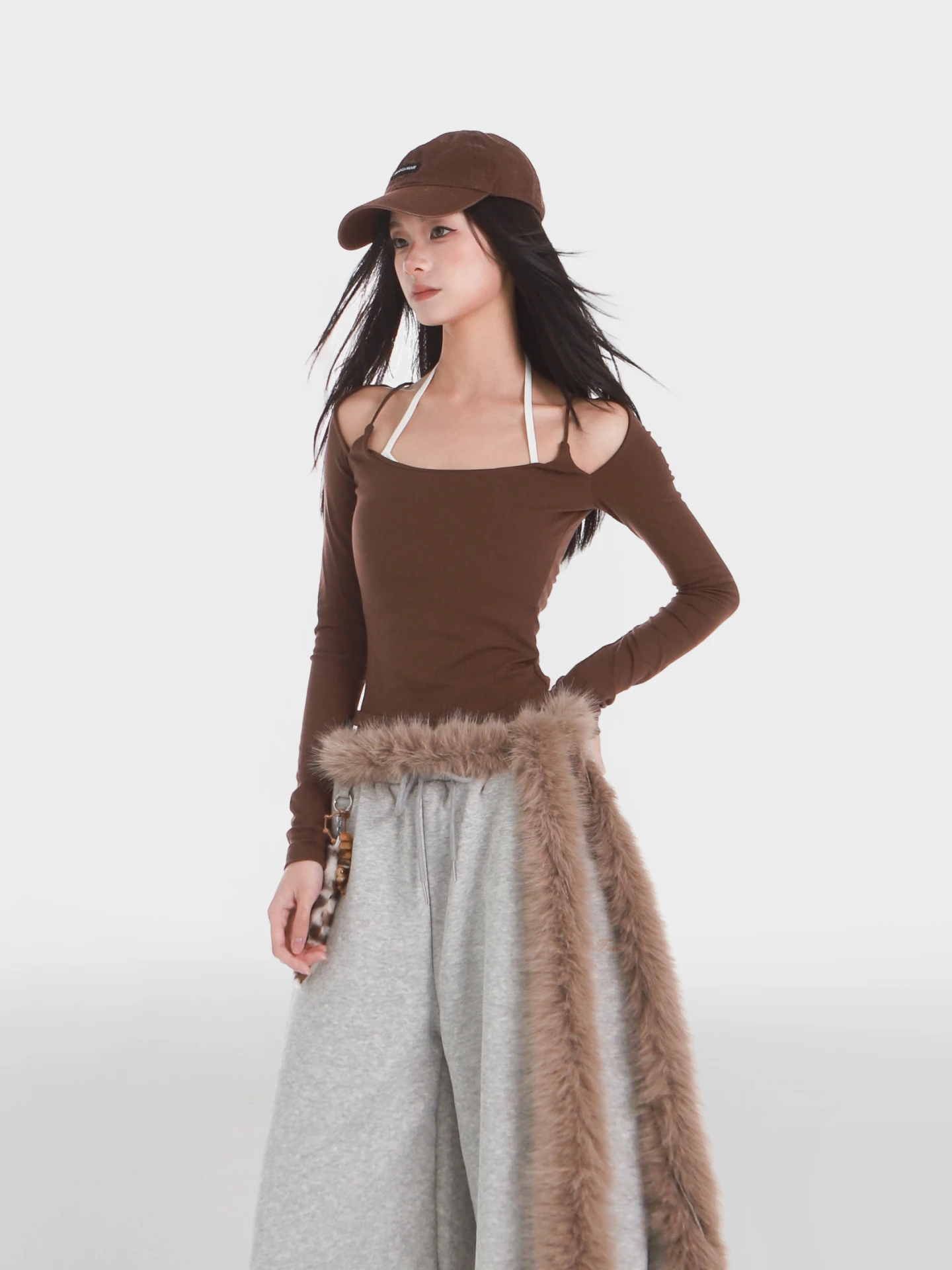 Lin Xiaohua American Retro Coffee Shoulder Bared Short Top Grey Leopard Print Patchwork Stripe Sports Pants Casual Pants