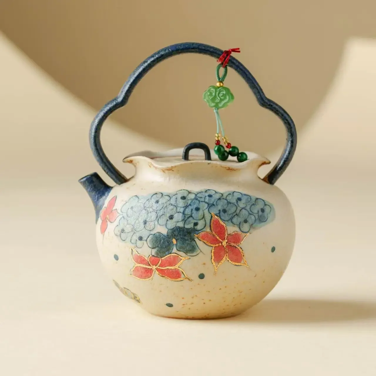 135ML Blue and White Flint Red Hydrangea Teapot Bubble Teapot Ceramic Household Beam Pot Kung Fu TeaSet Tea Kettle Birthday Gift