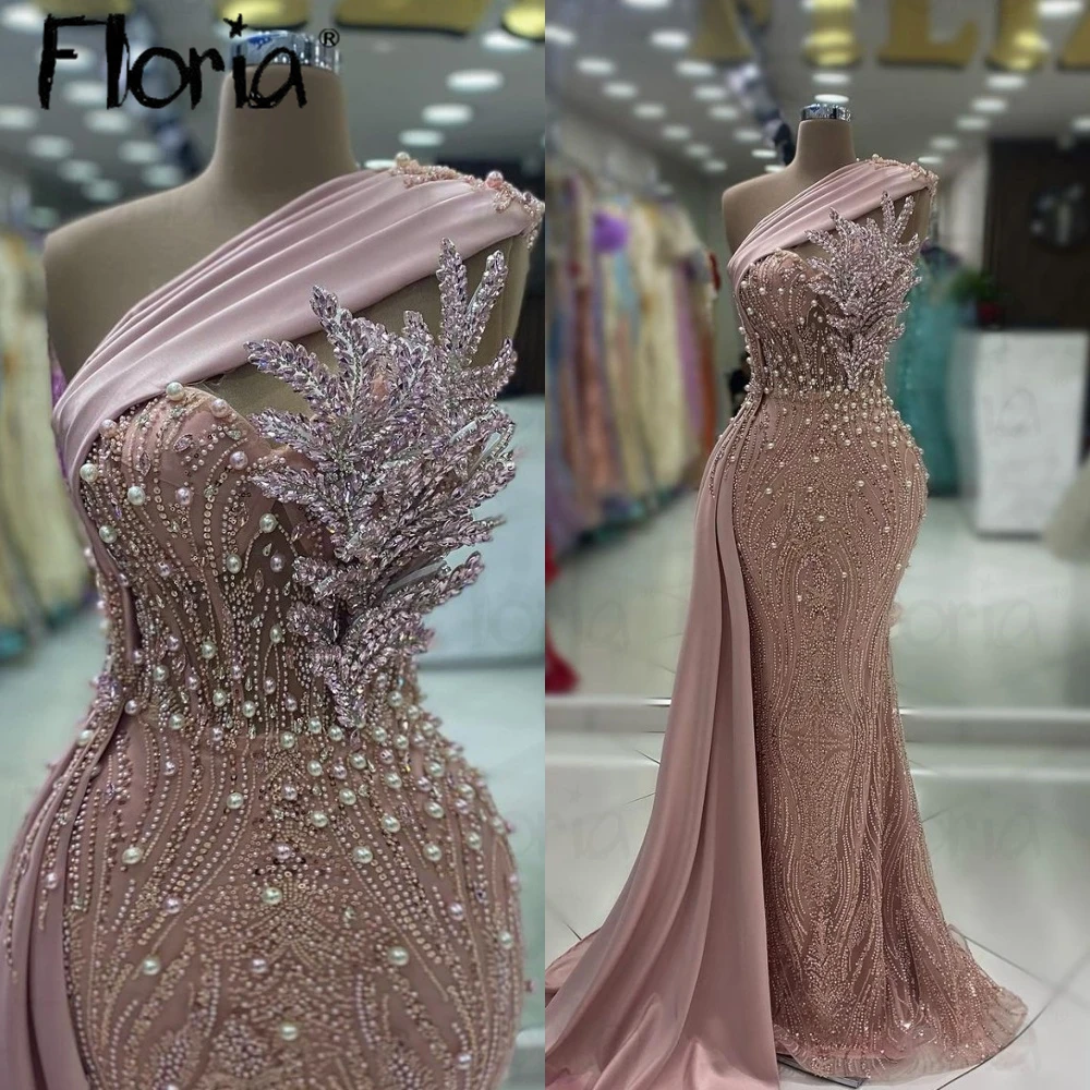 Funkelnd erröten rosa eine Schulter langes Abendkleid Perlen Seitens chwanz Hochzeits feier Kleid Dubai formelle Ballkleider für Frauen