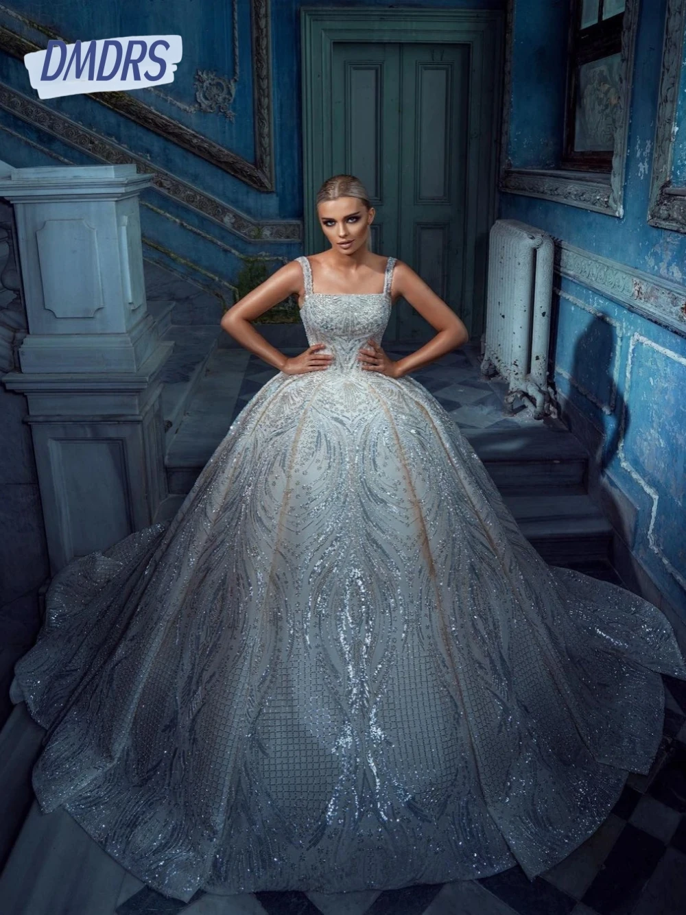 

Sophisticated Lace Up Back Wedding Dress Elegant Princess Square Neck Shimmering Ball Gown Customized Women Romantic Big Day