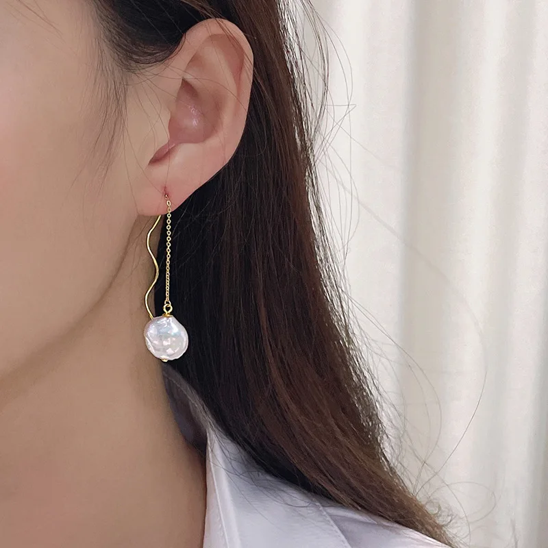 New S925 Silver Button Baroque Earrings Fashionable Ins Minimally Shaped Pearl Long Wave Earline Wedding Jewelry