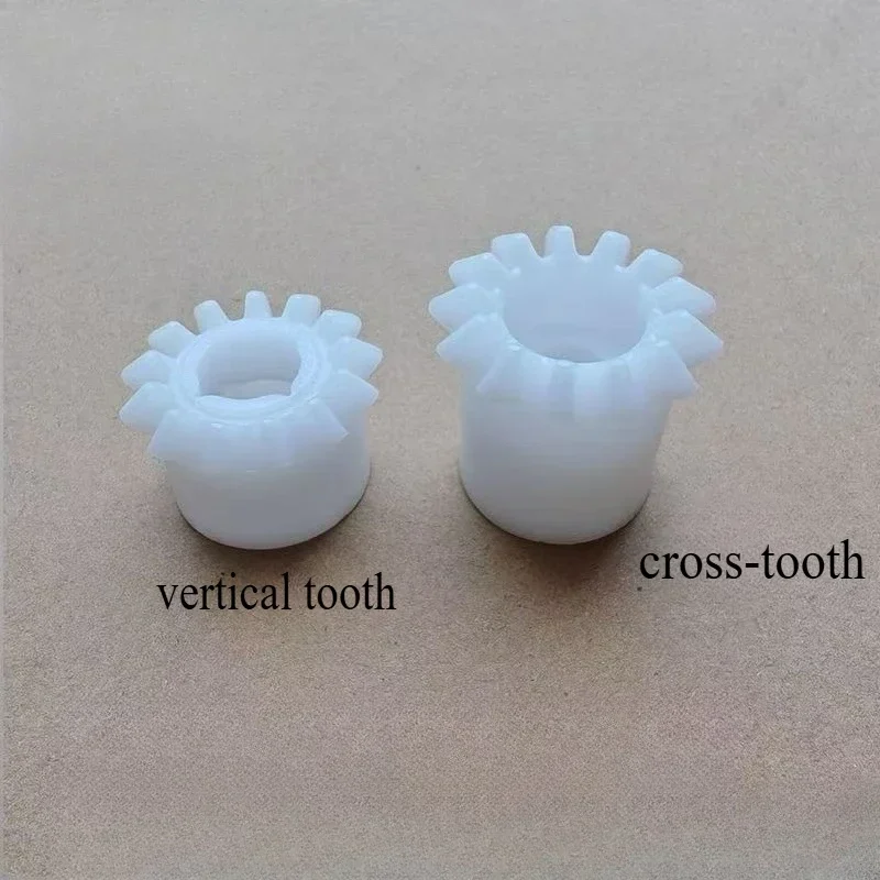 1Pcs Plastic Gears Fittings New Part Beater Rod Replacements for Ice Slush Machines Snow Juice