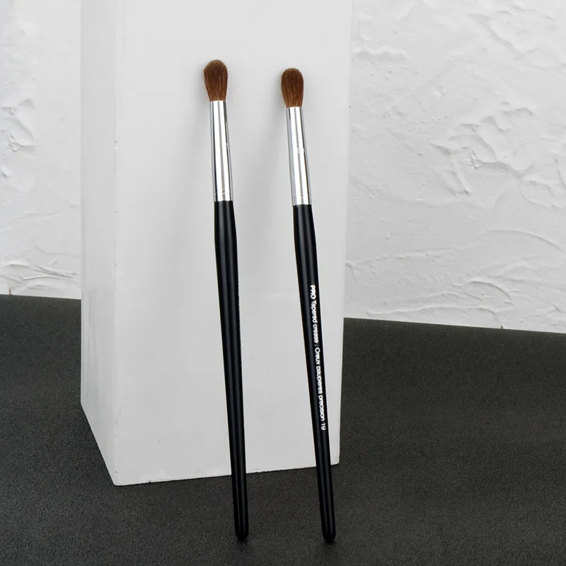 Pinceau professionnel conique  - Beauty Bay Makeup avis et prix