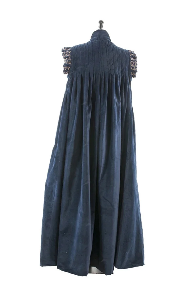 1540s Women's Velvet Cardigan Overcoat Tudor Elizabethan Queen Walking Robe Regency Royal Court Noble Tea Party Ball Gown