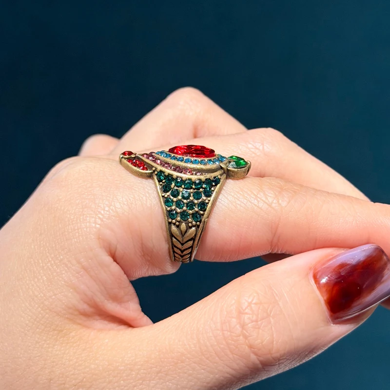 

Vintage Red Natural Stone Water Drop Crystal Rings Gold Color Rhinestone For Woman Accessories Quality Luxury Designer Gifts