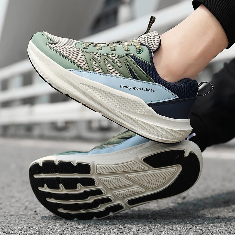 Szerokie sportowe buty do bieg – Outdoor Sport Court recenzja i cena