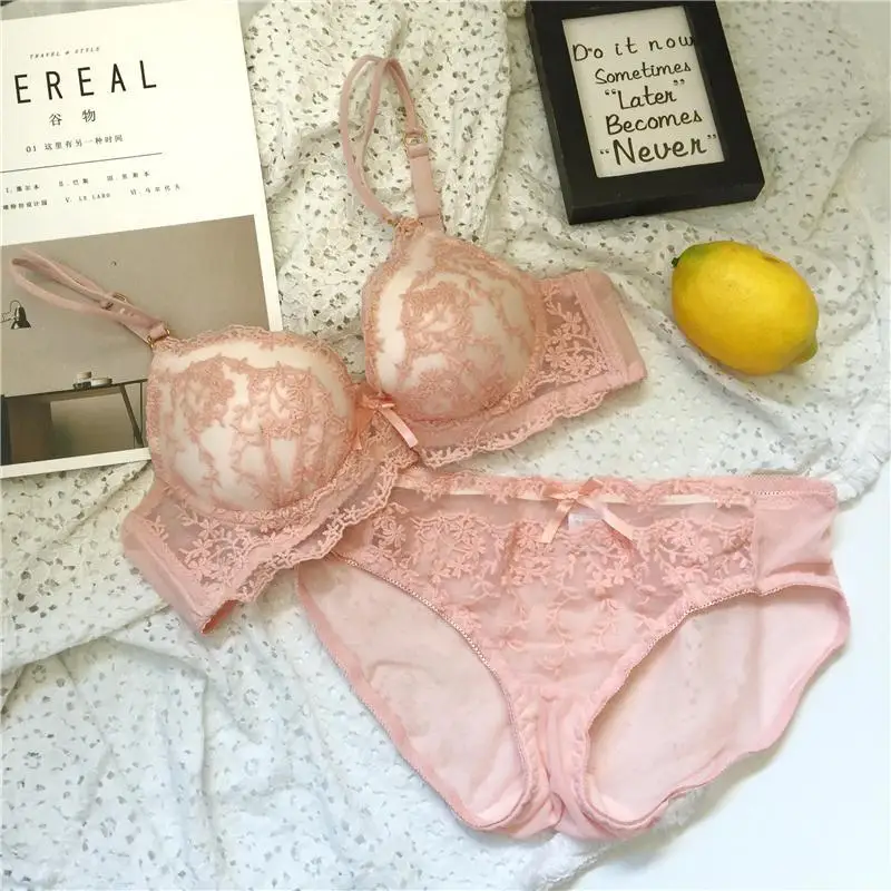 새로운 여름 스타일 달콤하고 섹시한 단색 다목적 슬림 레이스 소녀 수집 브래지어 속옷 기질 세트