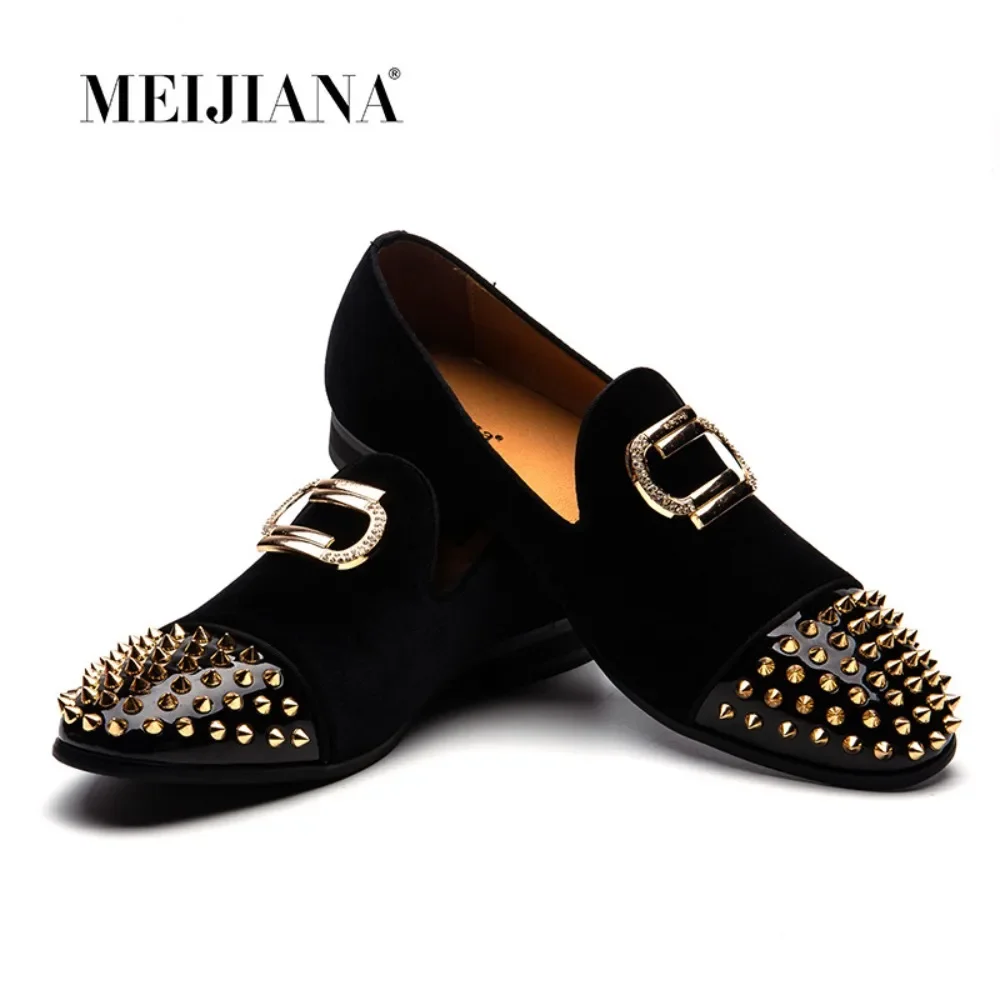 

2024 Men Casual Shoes Fashion Rivet Punk Style Casual Slip On Formal Loafers Velvet Men Moccasins Flats Male Driving Shoes