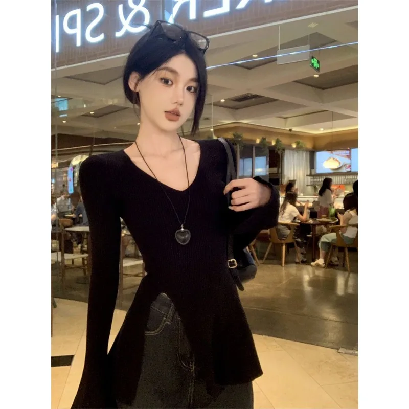 French vintage high street design sense knitwear autumn new white flared sleeve T-shirt women's elegant fashion slim-fit tops image 6