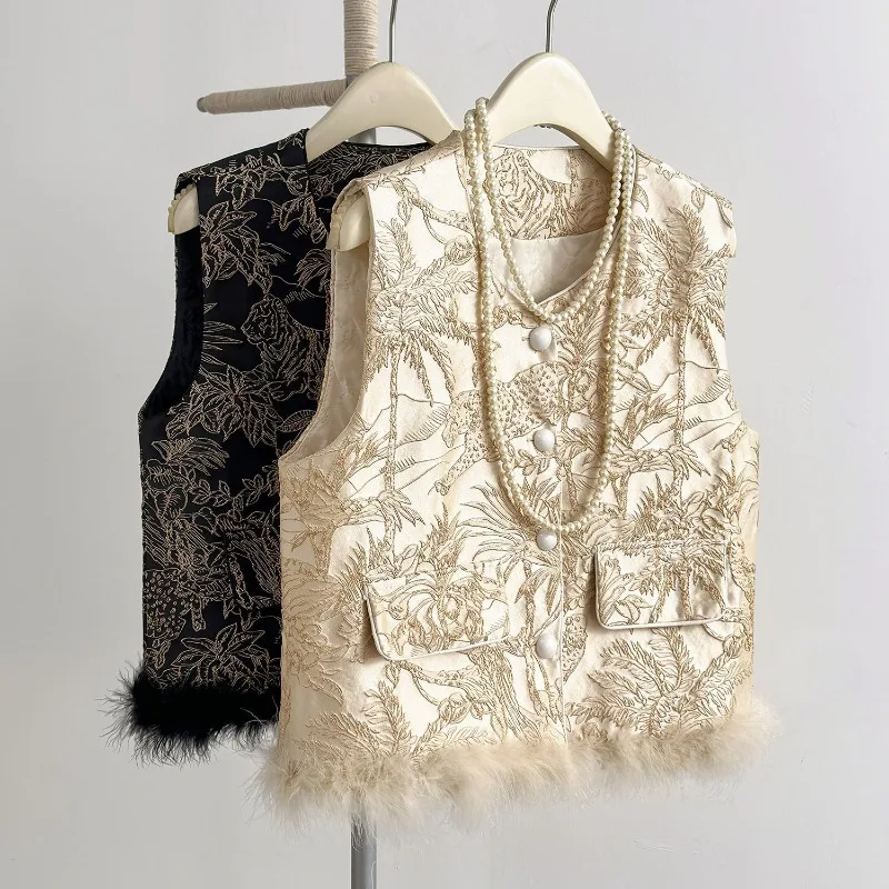 

New Vintage Vests Jacquard Trend Spring Autumn Feather Patchwork Sleeveless Cardigan Waistcoat Women Jacket Single-Breasted Top