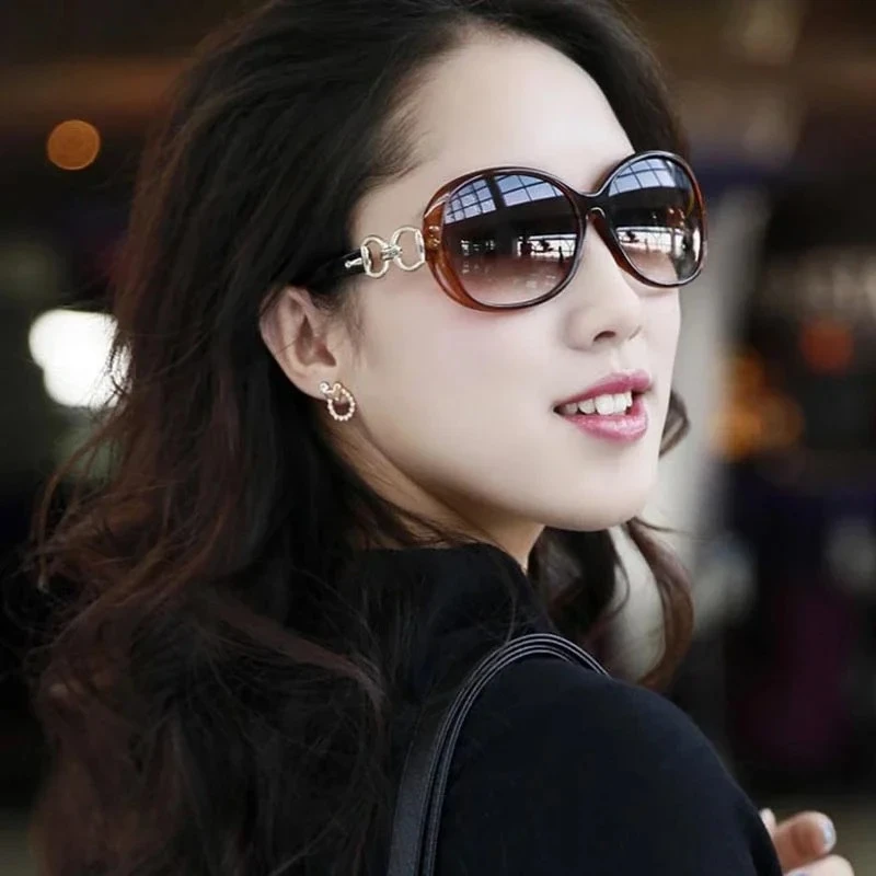 

Luxury Sunglasses for Women Brand Design Full Star Sun Glasses Female Mirror Retro Square Ladies Eyewear UV400 Driving Shopping