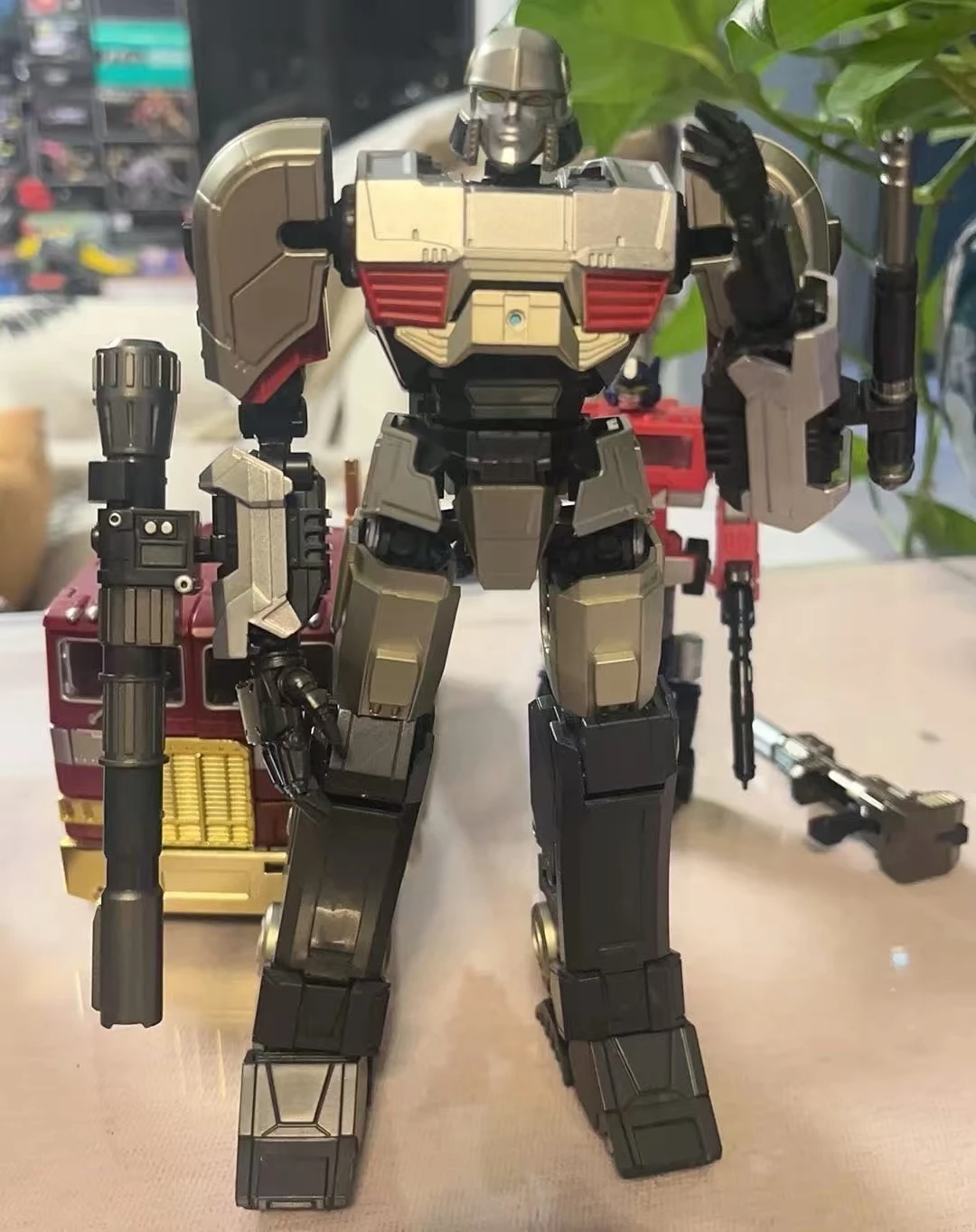 Modelo De juguete De la serie AMK, transformadores Megatron D-16, modo Bot enojado, Kit De modelo De 20CM con caja, figuras De acción, Juguetes