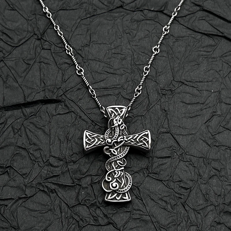 

S925 sterling silver retro old Celtic dragon necklace men's and women's niche personality totem pendant