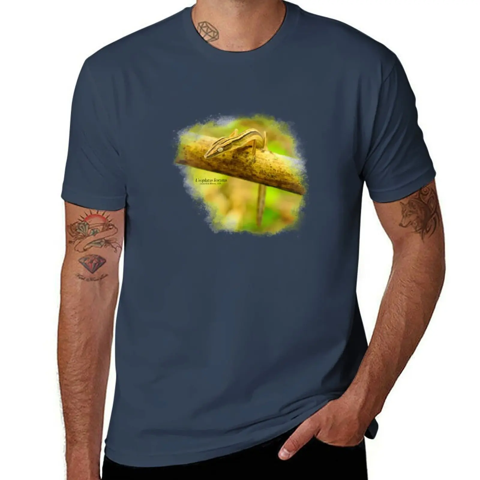 Uroplatus Lineatus DuméRil & Bibron, 1836 T-Shirt Fashion Graphic Tee For Men