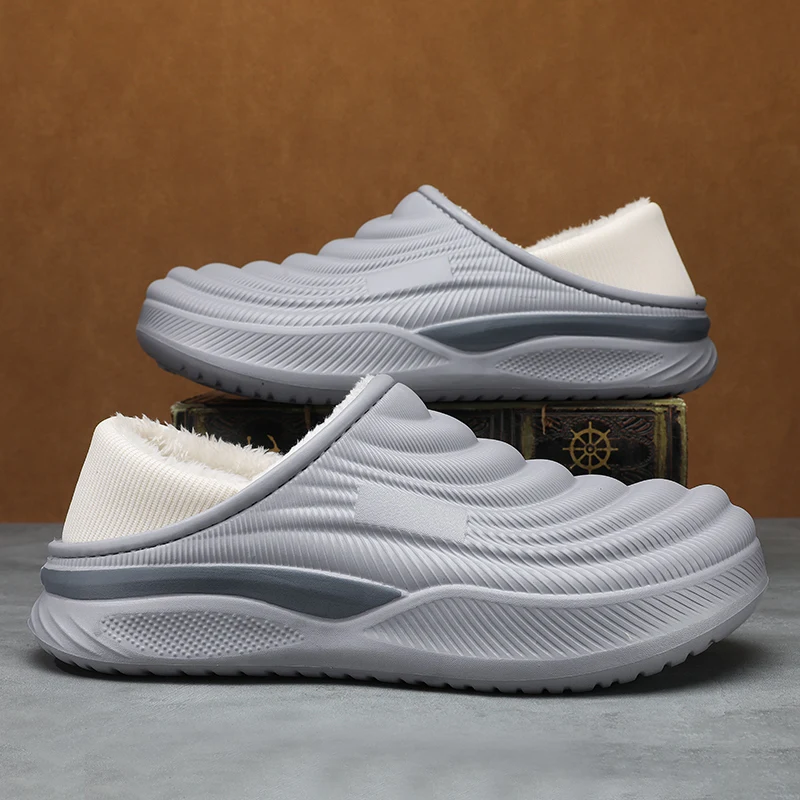 

Модные зимние мужские хлопковые тапочки, теплая обувь для мужчин, уличные домашние непромокаемые новые мужские нескользящие домашние плюшевые теплые тапочки