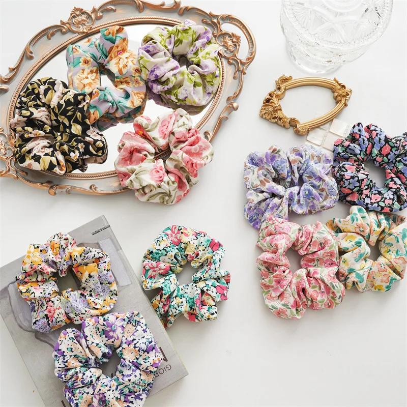 Ins Hot Selling Summer Advanced Cloth Art Flower Elastic Hair Scrunchies For Elegant Girls Hair Bands Wholesale