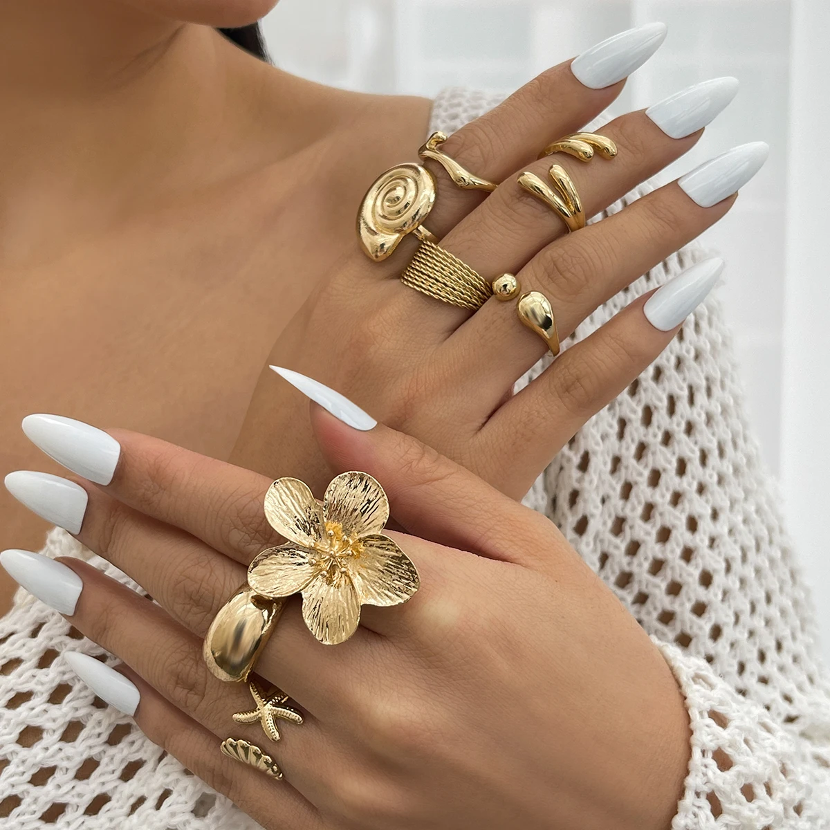 Salircon 8 Teile/satz Vintage Metall Blume Wasser Tropfen Ringe Frauen Charme Klassische Gold Farbe Seestern Offenen Ring Weiblichen Schmuck Geschenk