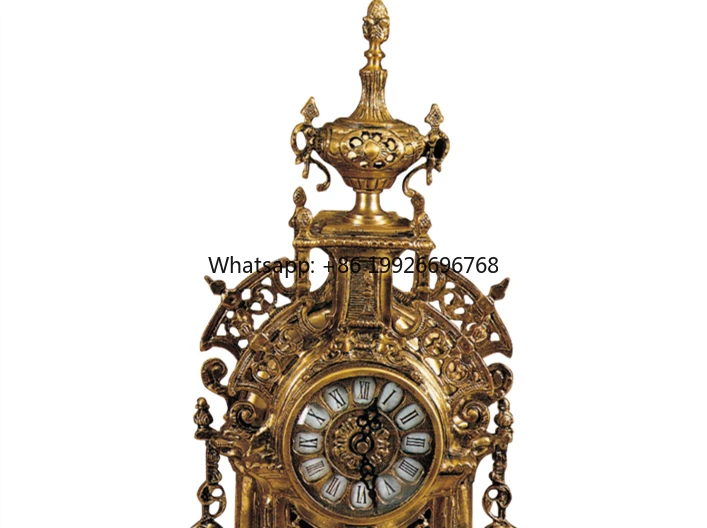 

Medieval Luxury Elegant Desk&Table Clock Retro Style Bronze Desk Clock Court Carved Table Clock factory