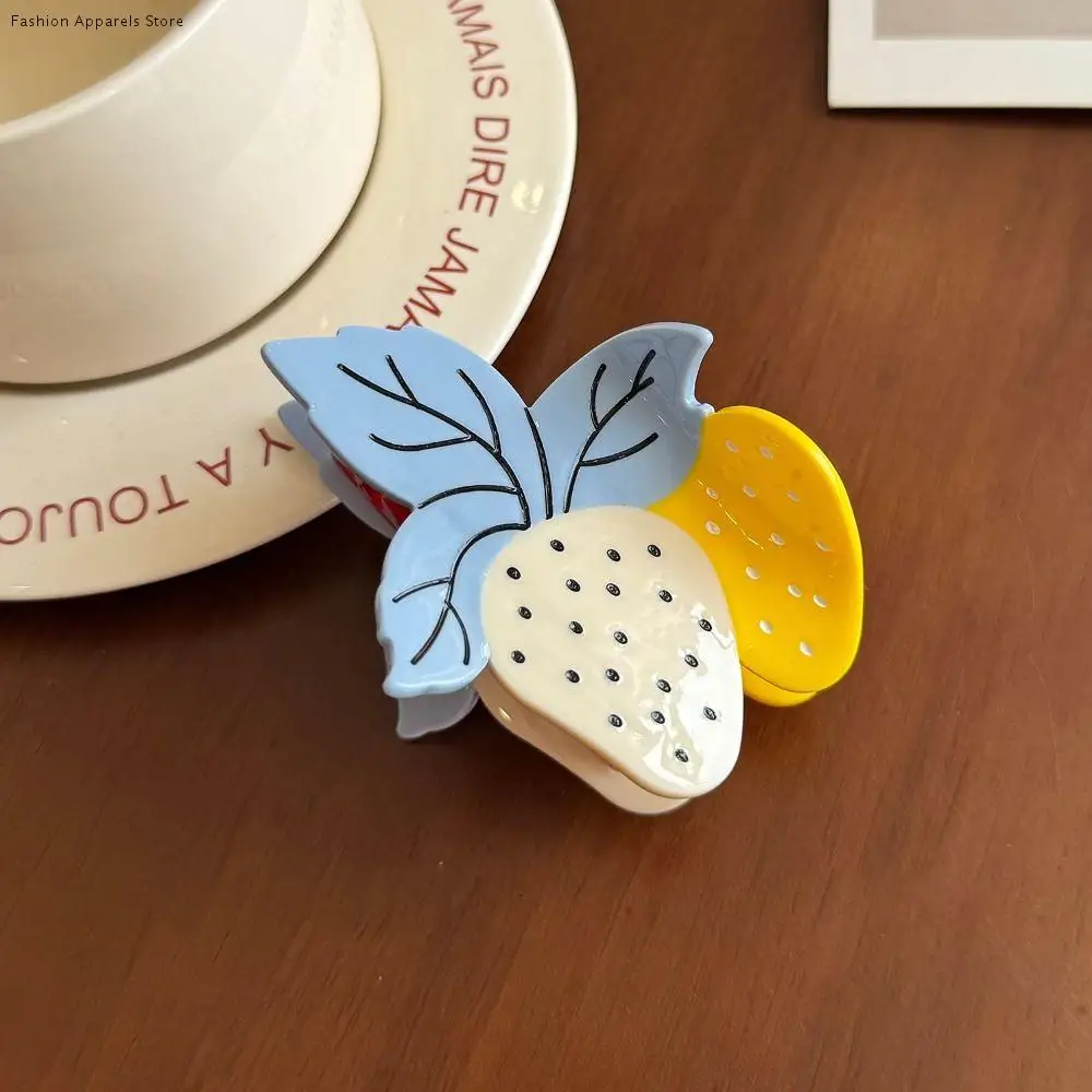 

Elegant Sweet Strawberry Acetate Hair Clip Delicate Cute Fruit Acetate Claw Clip Hair Clips Ponytail Shark Clip Outdoor
