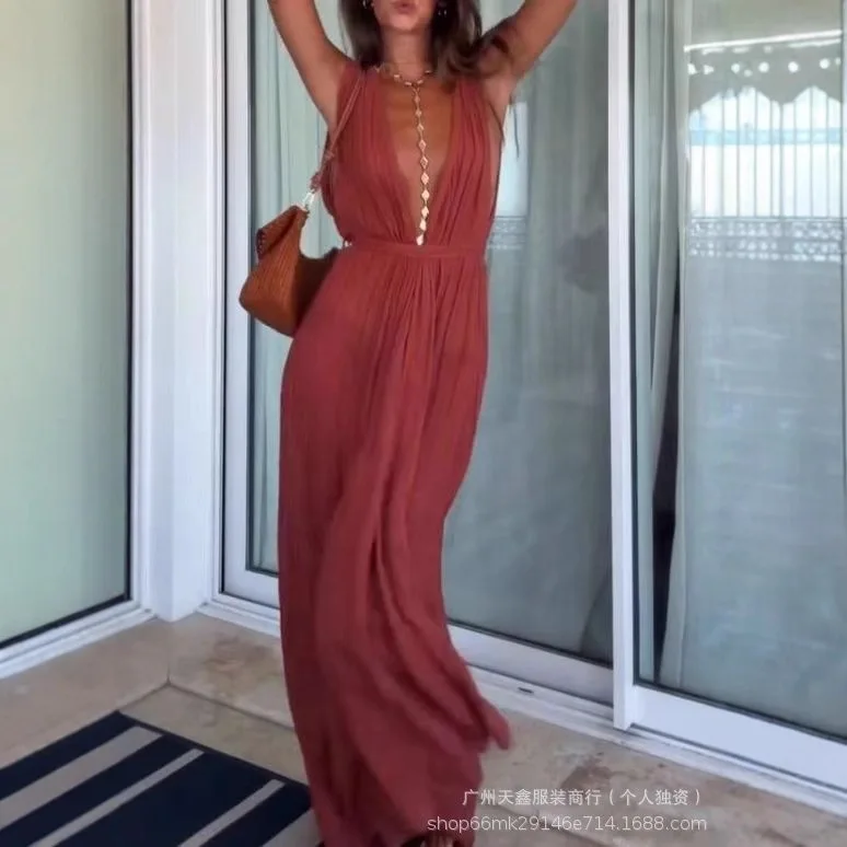 بدلة قفز طويلة مثيرة بفتحة رقبة شكل v عميقة بدلة نسائية أنيقة عالية الخصر بلون واحد موضة صيف 2026 بدلة لعب فضفاضة للحفلات