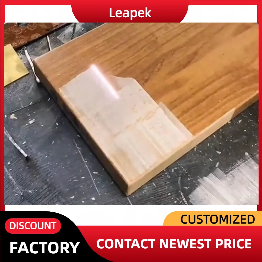 Portable Laser Cleaning Device Handheld Fiber Laser Cleaner Rust Removal 100w 200w 300w Laser Cleaning Machine