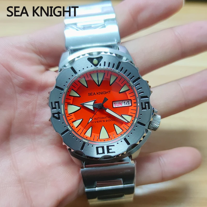 Sea knight Monster Automatic Watch Men NH36A Men\'s Mechanical Watches Sapphire Vintage Red Dial Green Luminous 200M Diver Watch