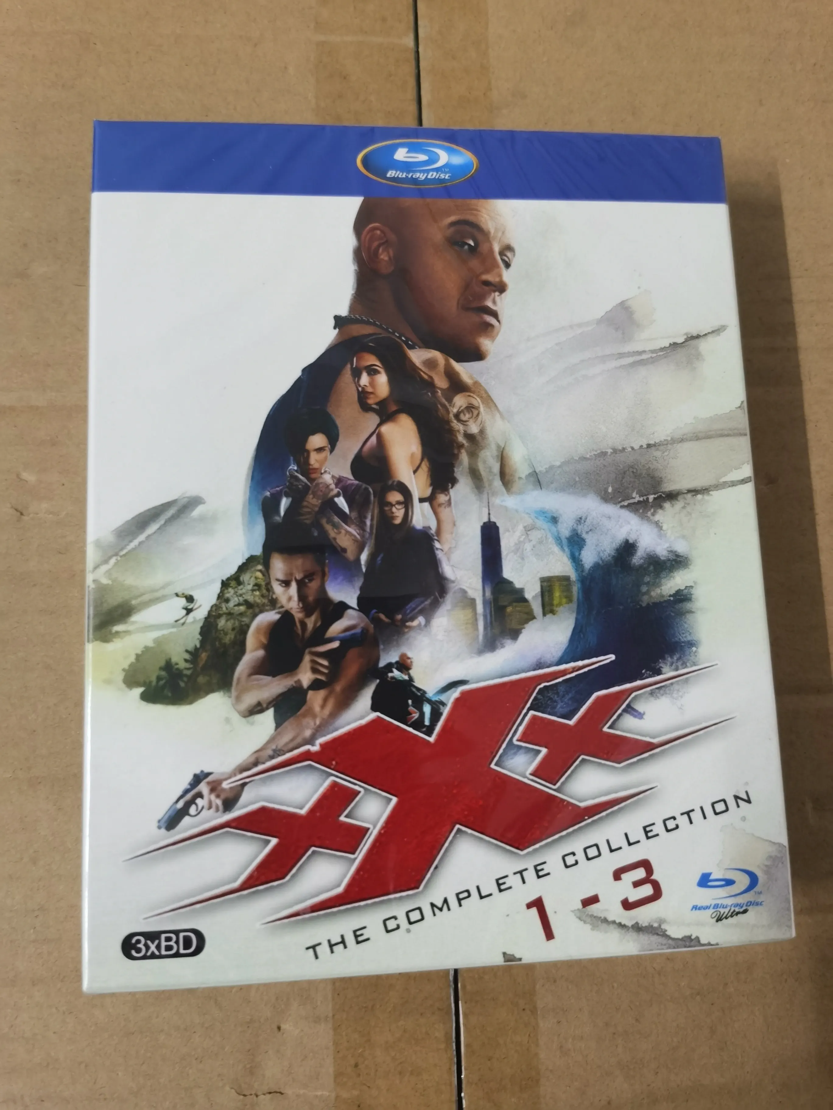 

BD Blu-ray диск: Криминальный приключенческий фильм xXx, тома 1-3, 3 диска, 1080p HD издание, двуязычное (китайский и английский)
