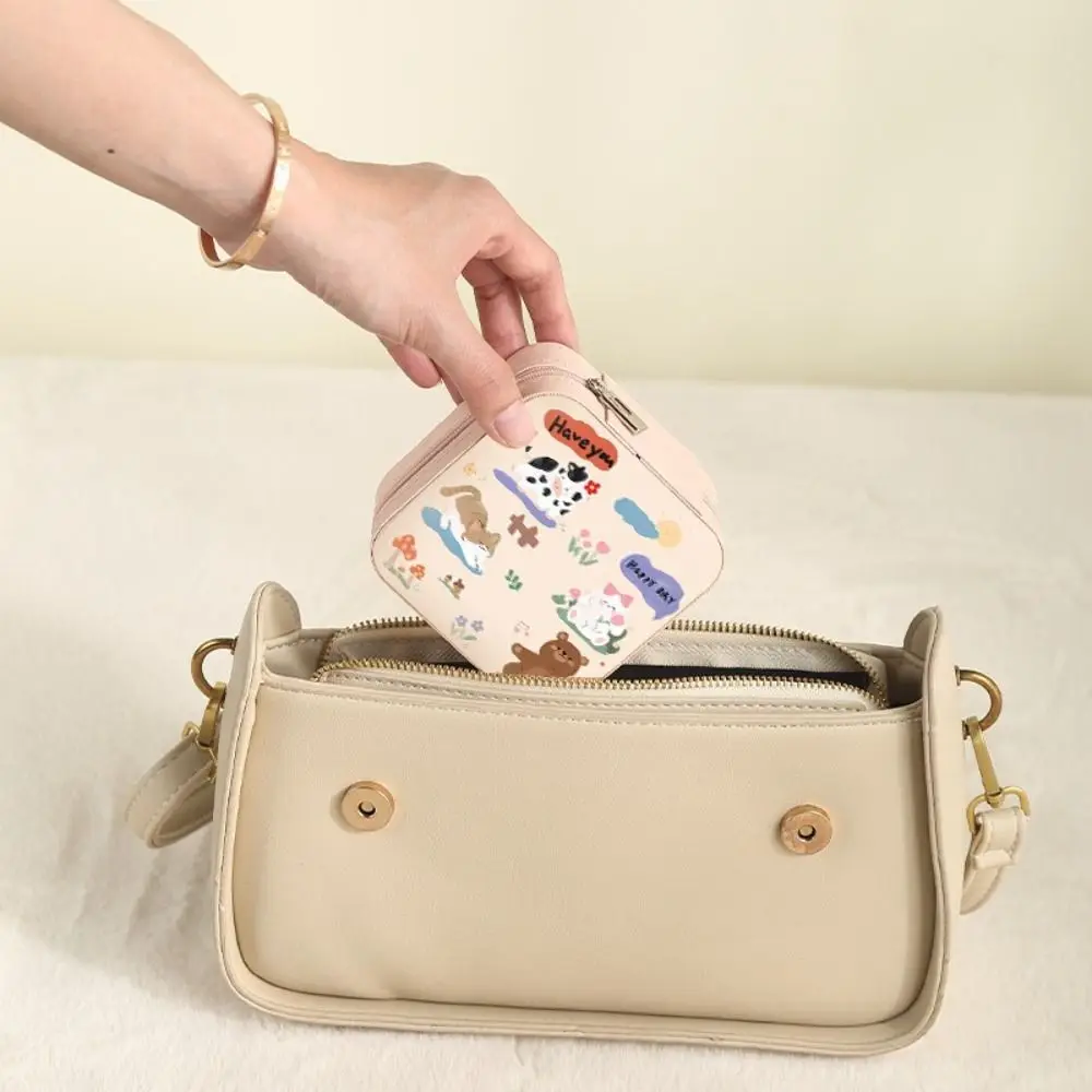 

Прекрасная кавайная мини-шкатулка для драгоценностей с рисунком из искусственной кожи, ожерелье, чехол для колец, квадратный органайзер для сережек с принтом животных, органайзер для путешествий