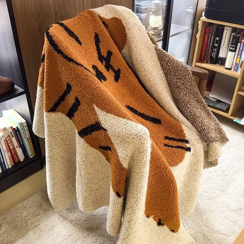 

2024 New Designer Sunflower Class A Autumn and Winter Half-edge Fleece Knitted Blanket Sofa Office Nap Blanket