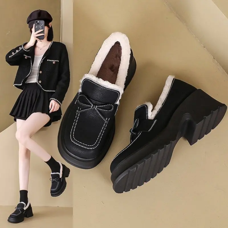 

Winter Shoes Women Casual Flat Shoes Women's Moccasins Soft Loafers Fashion Comfort Warm Plush Bow Slip on Female Cotton Shoes