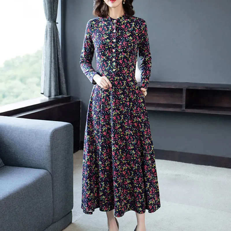 Spring and Autumn New Long Sleeved Floral Dress Middle-aged and Elderly Mothers Stylish and Age Reducing Elastic Knee Dresses