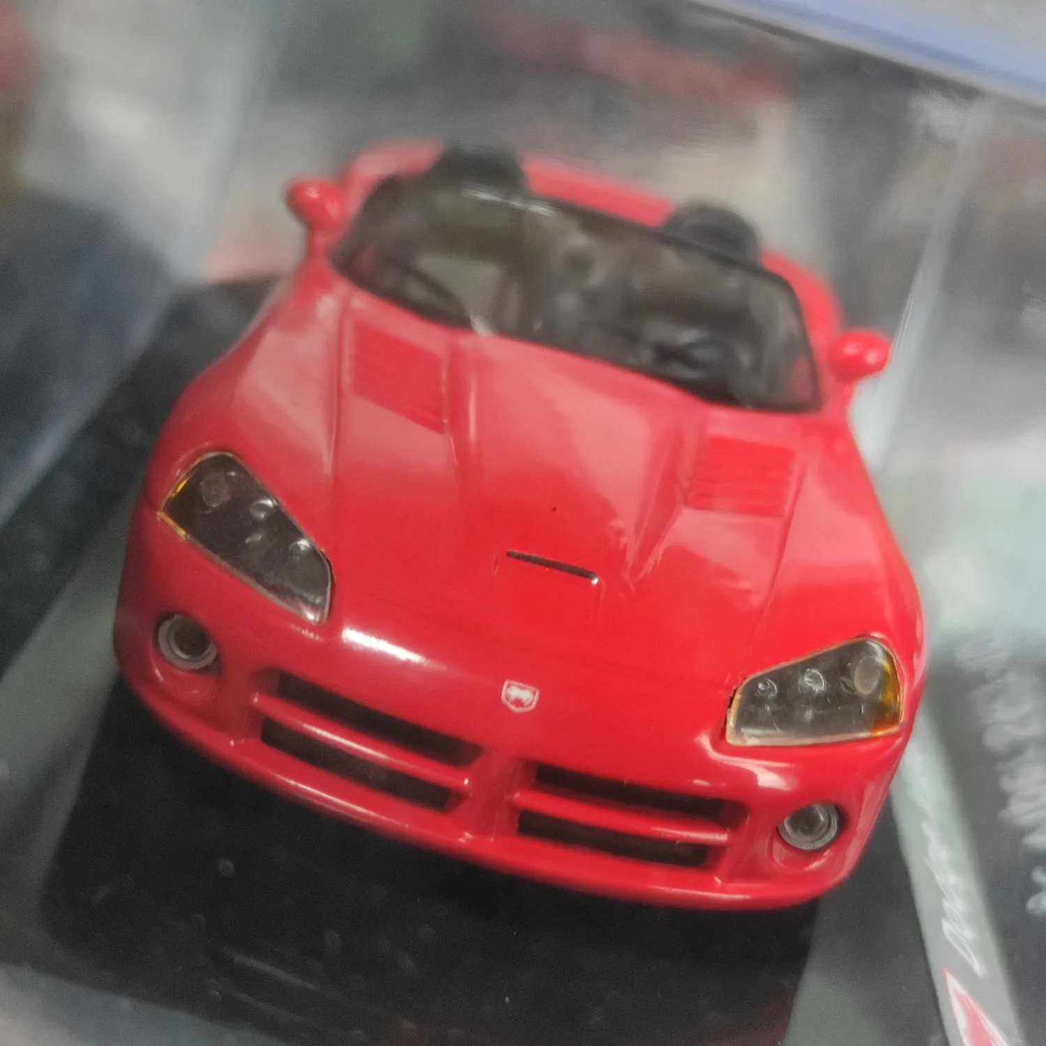 Diecast IXO 1:43 Scale Dodge Viper SRT-10-2003 Alloy Car Model